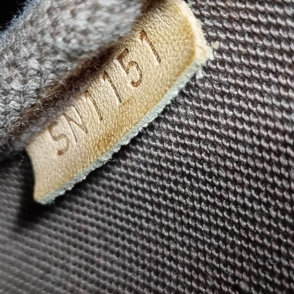 SOLD Authentic Louis Vuitton Eva Clutch Crossbody - Picture 2 of 11